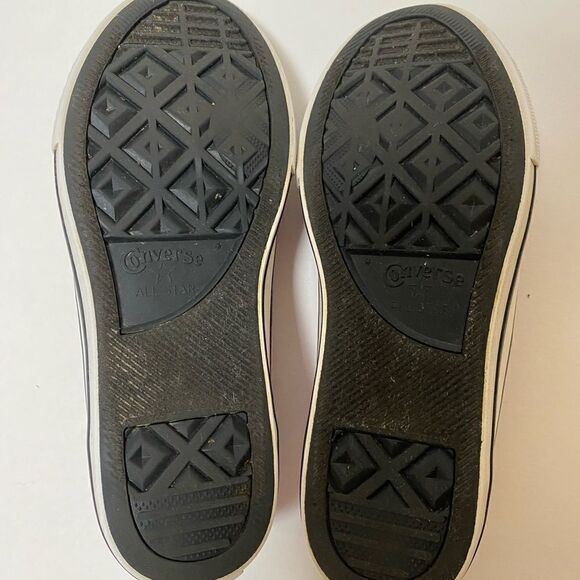 Converse CTAS Junior’s Pink Velvet Double Tongue Low Top Sneakers - Picture 10 of 11